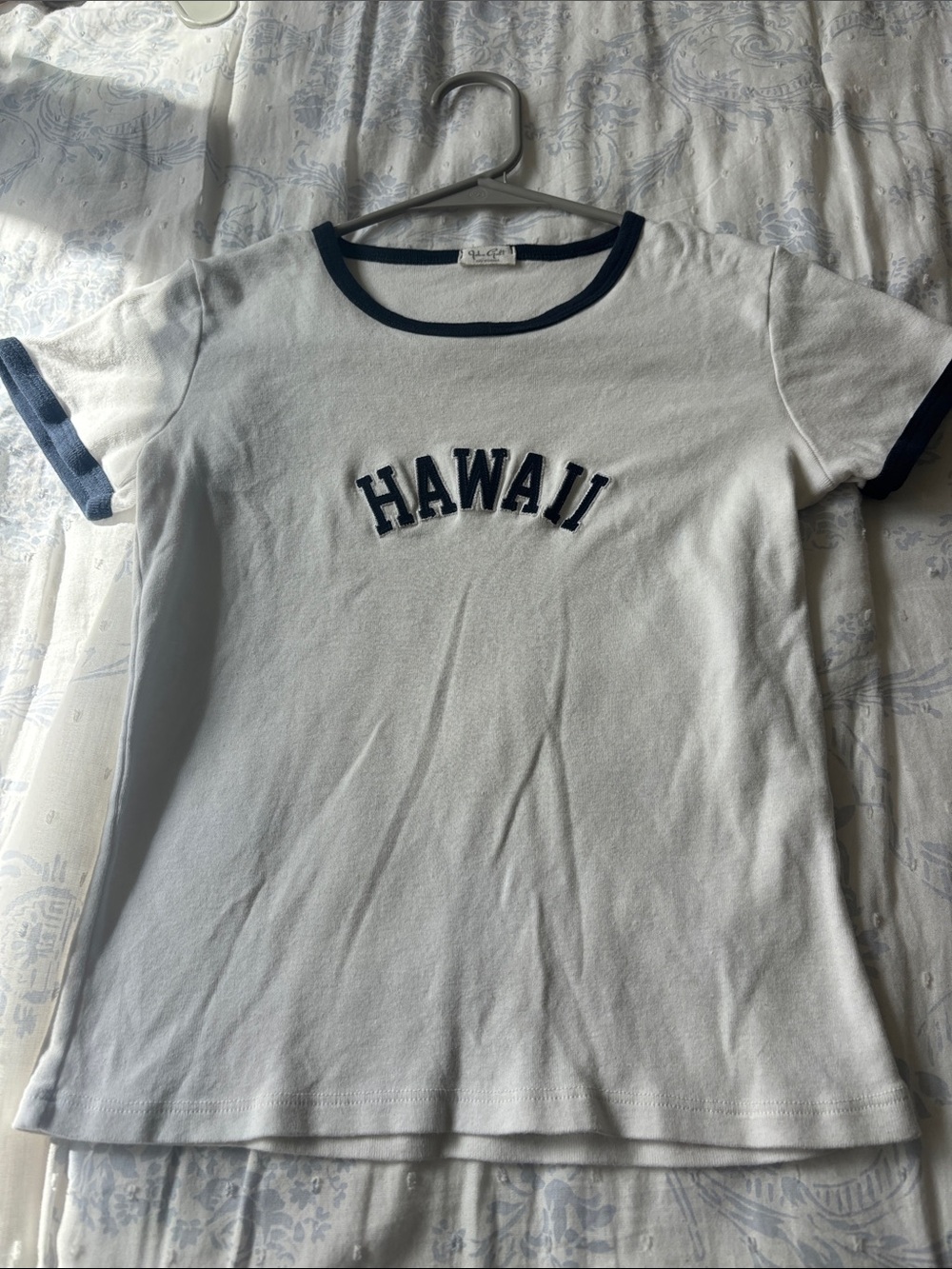 Brandy Melville White Tee with Navy Trim and "Hawaii" Applique